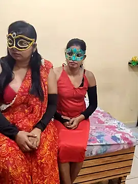 Hot modal online show from December 2025 04:57:02 PM