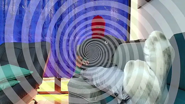 Warmteam777 online show from December 2025 06:56:01 PM