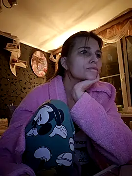 Snapshot of Kimberly_Wolker chatting on October 2025 04:18:01 PM Kimberly Wolker online show from October 2025 04:18:01 PM