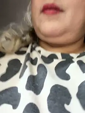 Lucy Milf 474 online show from February 2026 12:12:01 PM