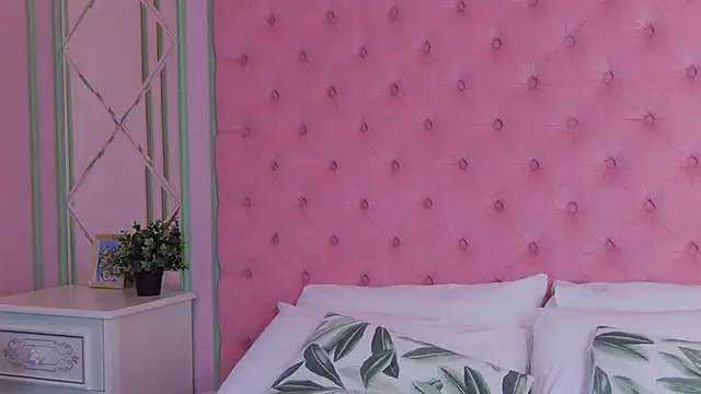 Sky Cutie online show from April 2026 04:39:01 AM