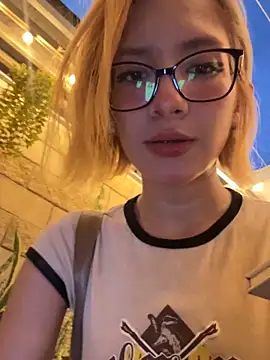 Snapshot of SweetBunnyGF chatting on June 2026 11:25:01 PM SweetBunnyGF online show from June 2026 11:25:01 PM