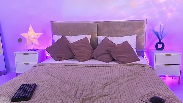 Jules night online show from February 2026 09:11:02 PM