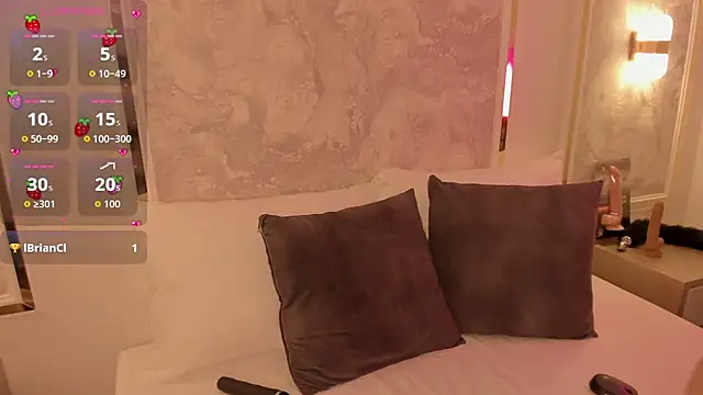 doll eyees  online show from November 2025 02:44:01 AM