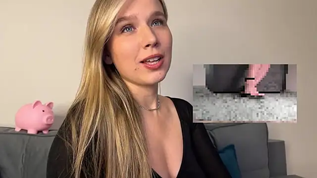 GoddessRoss online show from September 2025 07:19:02 PM