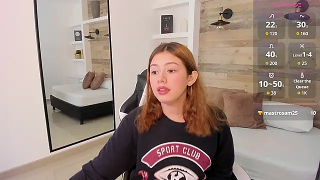 daniand  online show from December 2025 01:58:01 AM