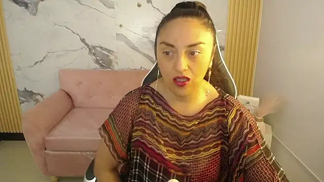 tamara ch1 online show from October 2025 03:20:02 AM