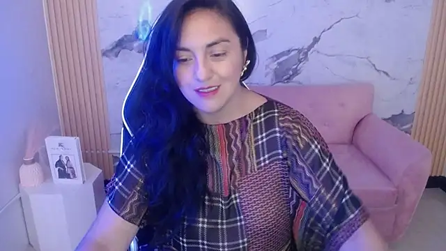 tamara ch1 online show from November 2025 03:40:01 AM