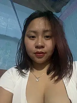 maianhcute online show from March 2026 02:36:02 PM