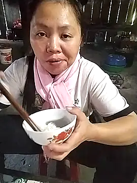 Snapshot of venu00 chatting on December 2025 03:00:02 AM venu00 online show from December 2025 03:00:02 AM