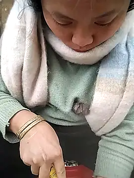 Snapshot of venu00 chatting on December 2025 06:06:01 AM venu00 online show from December 2025 06:06:01 AM