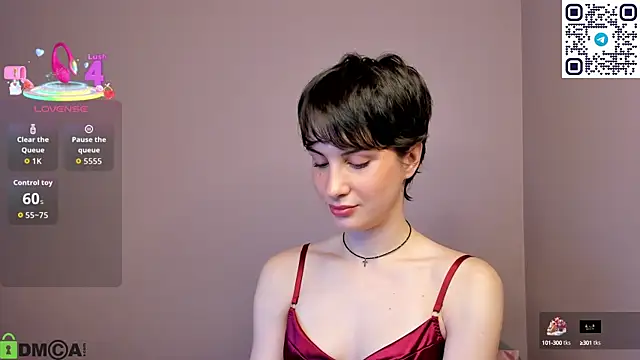 Adeline Perle online show from September 2025 02:11:02 AM