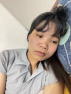 Ngoc-bbi online show from October 2025 10:32:02 AM