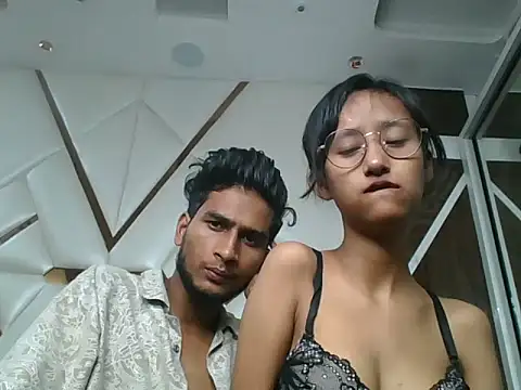 lily 9900 online show from October 2025 10:23:02 AM