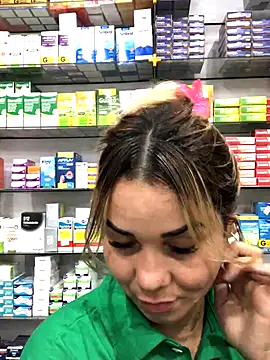 imoly99 online show from October 2025 06:56:01 PM