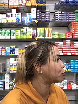 imoly99 online show from October 2025 06:53:02 PM