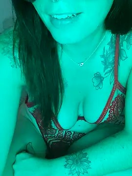 Sainte bambi  online show from September 2025 06:52:02 PM