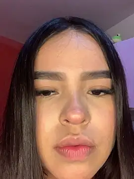 SweetSophie26 online show from January 2026 09:52:02 PM