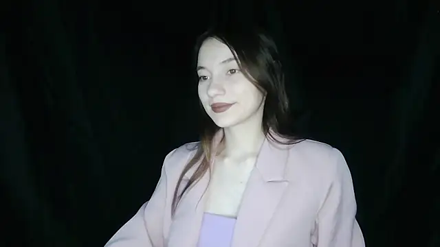 Snapshot of Liza-Kitty chatting on November 2025 03:39:02 AM Liza-Kitty online show from November 2025 03:39:02 AM