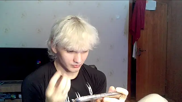 Snapshot of kazzu_daw chatting on July 2026 01:55:01 AM kazzu daw online show from July 2026 01:55:01 AM