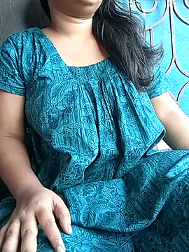 Aaradhya Sharma online show from October 2025 11:00:02 AM