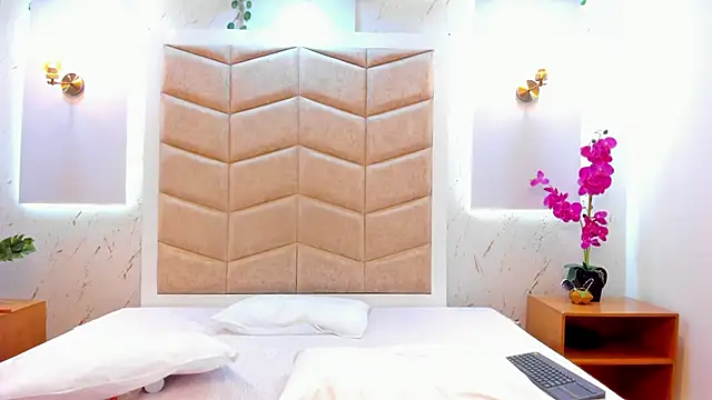 Snapshot of JanexHope chatting on November 2025 10:21:02 PM JanexHope online show from November 2025 10:21:02 PM