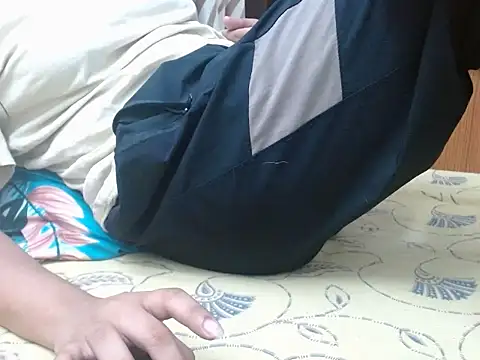 Snapshot of Vaani_Singha chatting on September 2025 11:10:02 PM Vaani Singha online show from September 2025 11:10:02 PM