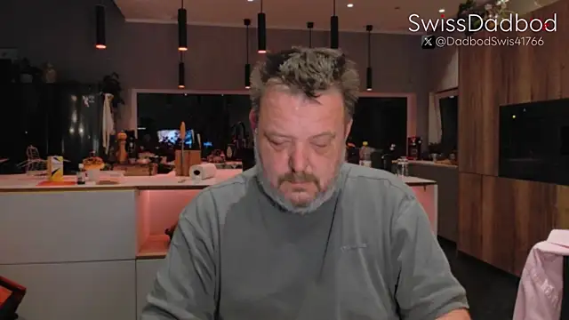 Snapshot of SwissDadbod chatting on September 2025 08:58:01 PM SwissDadbod online show from September 2025 08:58:01 PM