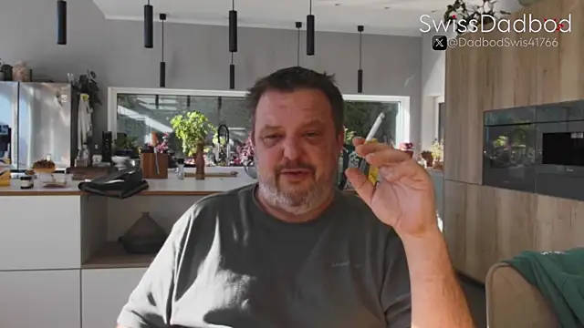 Snapshot of SwissDadbod chatting on October 2025 07:50:01 AM SwissDadbod online show from October 2025 07:50:01 AM