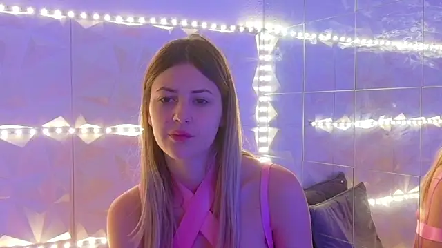 Aishha  online show from November 2025 05:54:01 AM