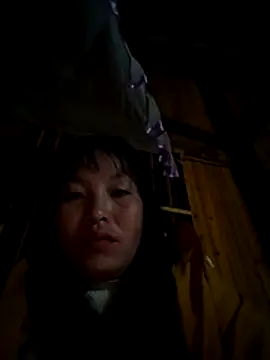 Snapshot of miss-su chatting on December 2025 10:28:02 PM miss-su online show from December 2025 10:28:02 PM