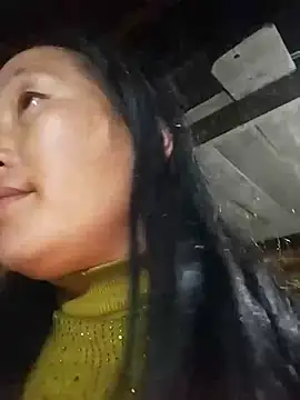 Snapshot of miss-su chatting on February 2026 11:18:01 AM miss-su online show from February 2026 11:18:01 AM