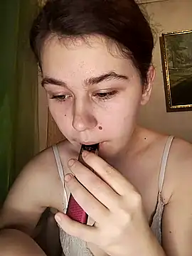 Snapshot of ToryTayler chatting on December 2025 05:17:01 PM ToryTayler online show from December 2025 05:17:01 PM