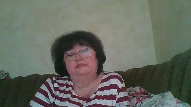 MilaSky5303 online show from December 2025 10:00:02 AM