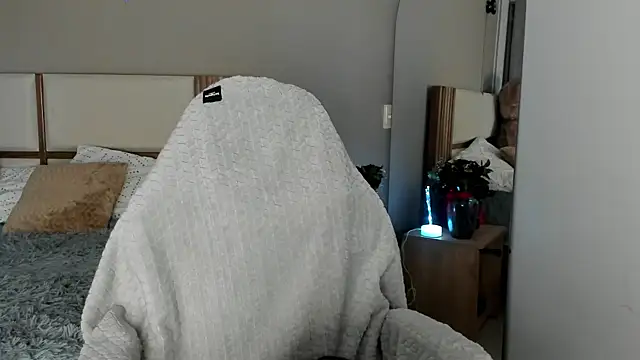 EmystarX online show from February 2026 11:36:01 PM