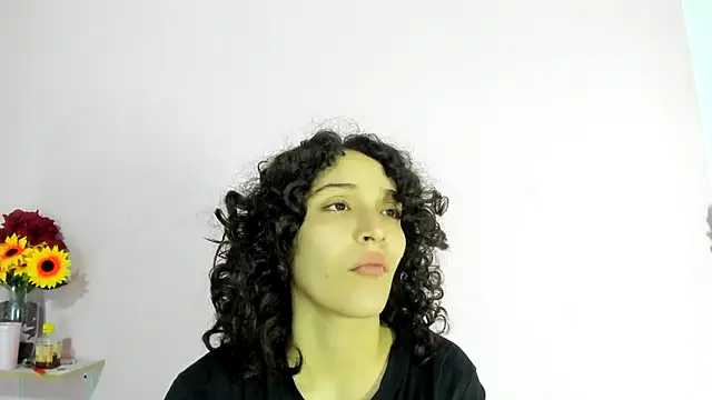 TeensNews18 online show from October 2025 11:48:02 PM