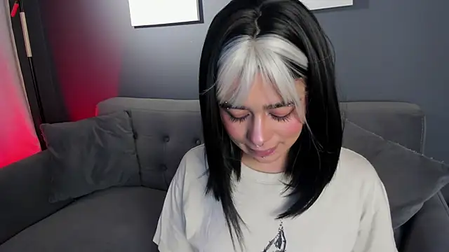 flower smith  online show from February 2026 11:50:01 AM