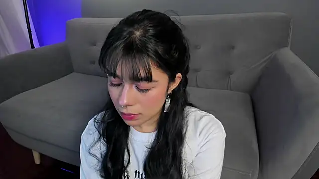 flower smith  online show from March 2026 02:06:02 PM