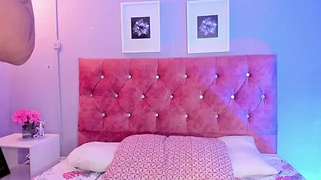 GabiHills online show from April 2026 02:05:02 AM