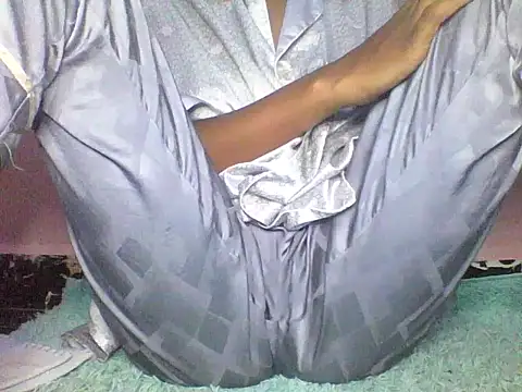 Moongodessy online show from December 2025 07:02:02 AM