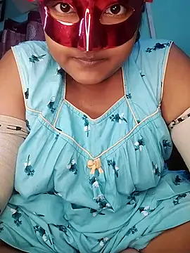 Snapshot of mimi87hoty chatting on December 2025 02:35:01 PM mimi87hoty online show from December 2025 02:35:01 PM