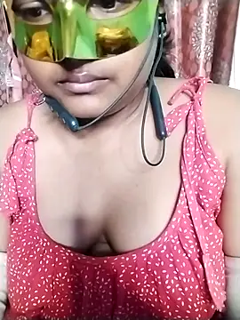 mimi87hoty online show from April 2026 07:07:02 PM