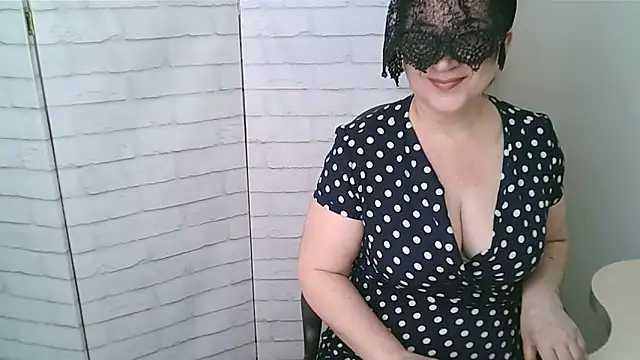 Helen xi  online show from April 2026 04:21:02 AM