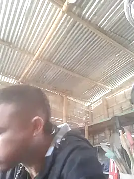 Snapshot of Loquendo2201 chatting on September 2025 01:00:02 PM Loquendo2201 online show from September 2025 01:00:02 PM