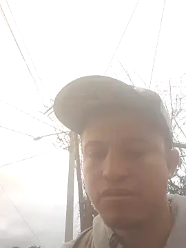 Snapshot of Loquendo2201 chatting on September 2025 10:34:02 PM Loquendo2201 online show from September 2025 10:34:02 PM