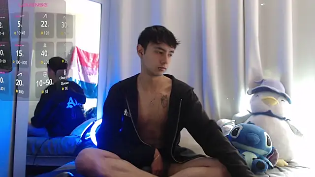 Noah Blaze online show from September 2025 03:45:01 PM