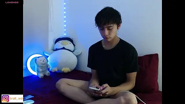 Noah Blaze online show from December 2025 03:01:02 AM