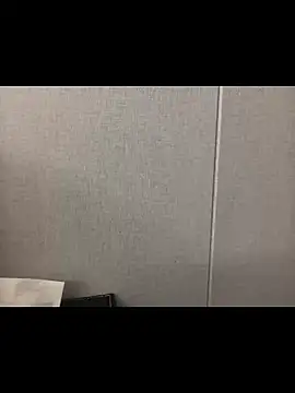 Snapshot of xxxx25261 chatting on May 2026 01:28:01 PM xxxx25261 online show from May 2026 01:28:01 PM