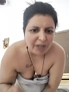 Snapshot of Jann_Riya333 chatting on June 2026 11:03:01 AM Jann Riya333 online show from June 2026 11:03:01 AM