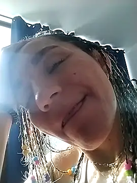 Snapshot of Ms_lunaRose chatting on October 2025 09:13:01 PM Ms lunaRose online show from October 2025 09:13:01 PM